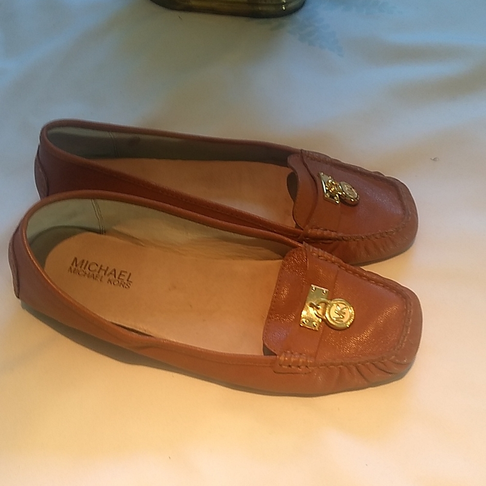 Michael Kors AD13E Flat Shoes Women 9M